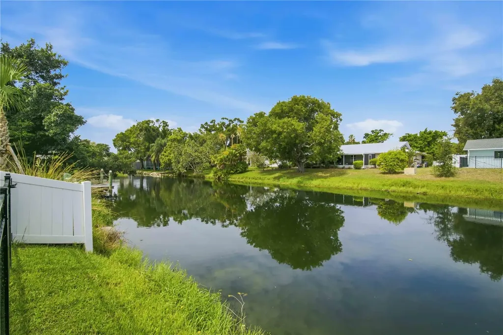 920 68th Street NW Bradenton FL 34209