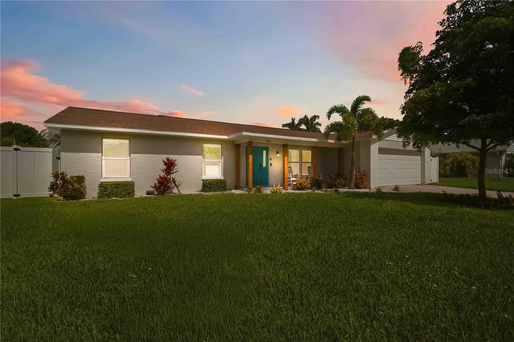 920 68th Street NW Bradenton FL 34209