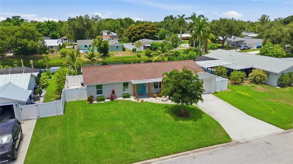 920 68th Street NW Bradenton FL 34209