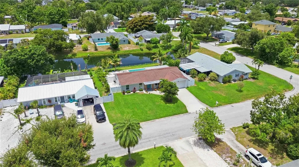 920 68th Street NW Bradenton FL 34209