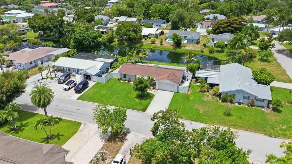 920 68th Street NW Bradenton FL 34209