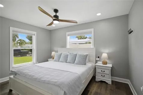 920 68th Street NW Bradenton FL 34209