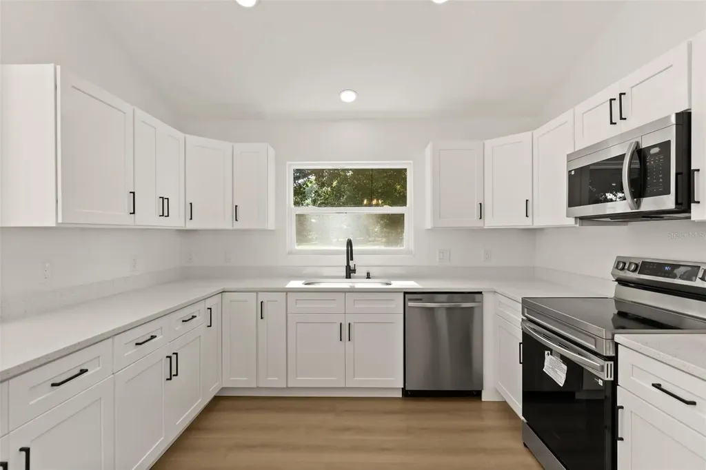 7336 Bordwine Drive Orlando FL 32818