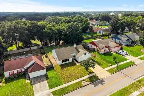 7336 Bordwine Drive Orlando FL 32818