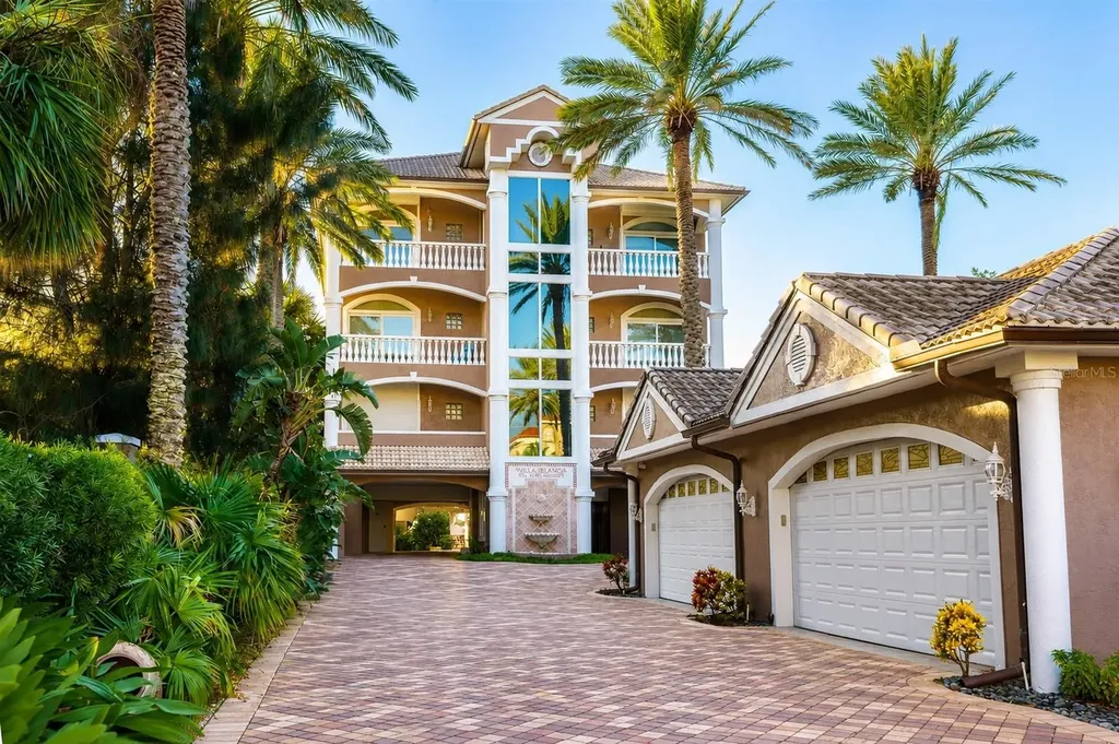 3800 Gulf Boulevard St Petersburg FL 33706