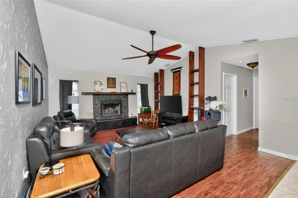 2466 Newbury Street Port Charlotte FL 33952