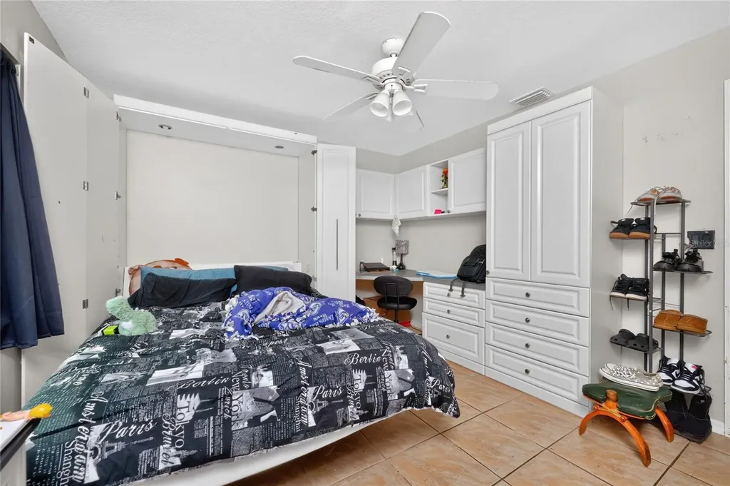 2466 Newbury Street Port Charlotte FL 33952