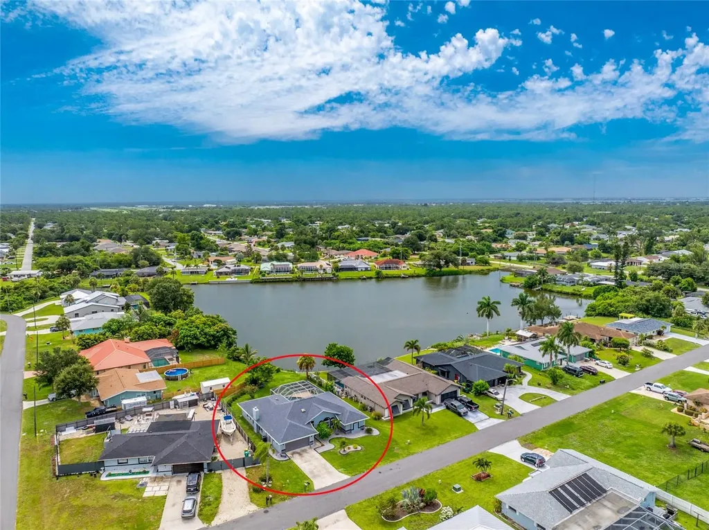 2466 Newbury Street Port Charlotte FL 33952