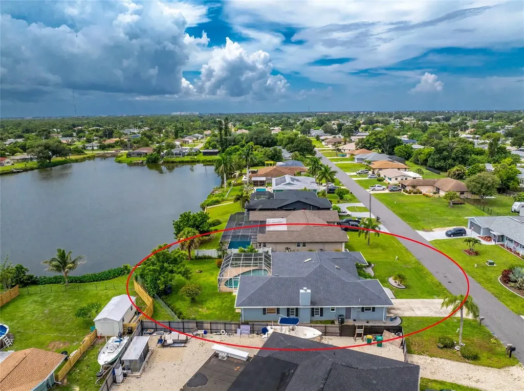 2466 Newbury Street Port Charlotte FL 33952