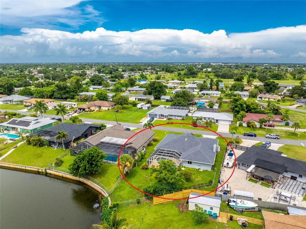 2466 Newbury Street Port Charlotte FL 33952