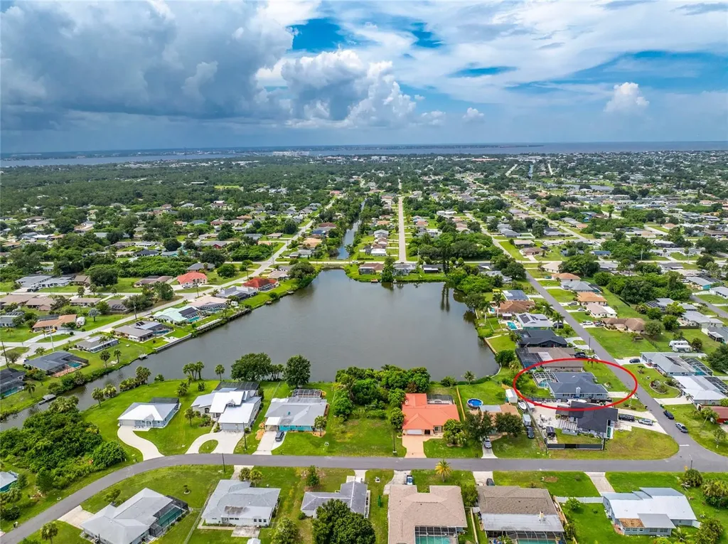 2466 Newbury Street Port Charlotte FL 33952