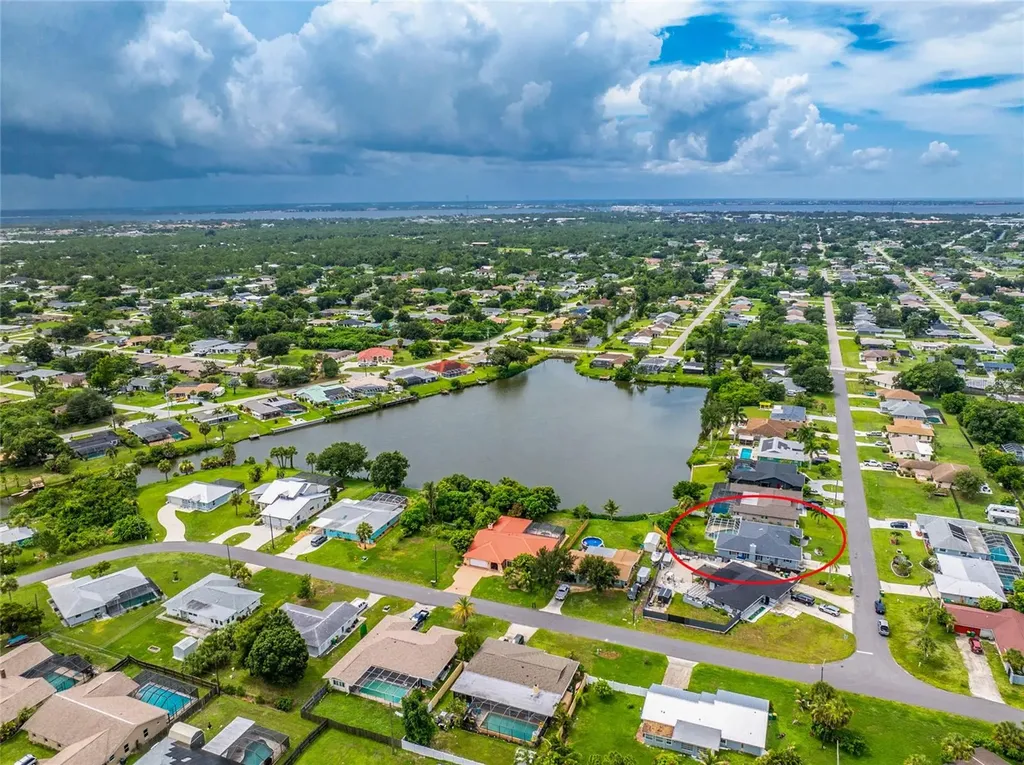 2466 Newbury Street Port Charlotte FL 33952