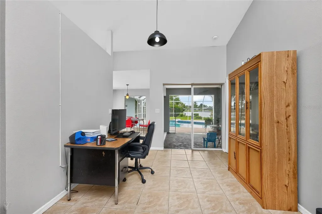 2466 Newbury Street Port Charlotte FL 33952