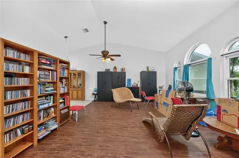 2466 Newbury Street Port Charlotte FL 33952