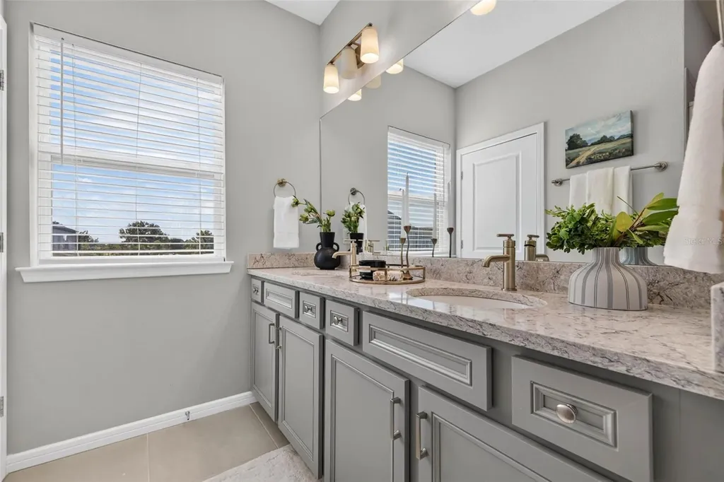 11301 Beach Walk Way NE St Petersburg FL 33716