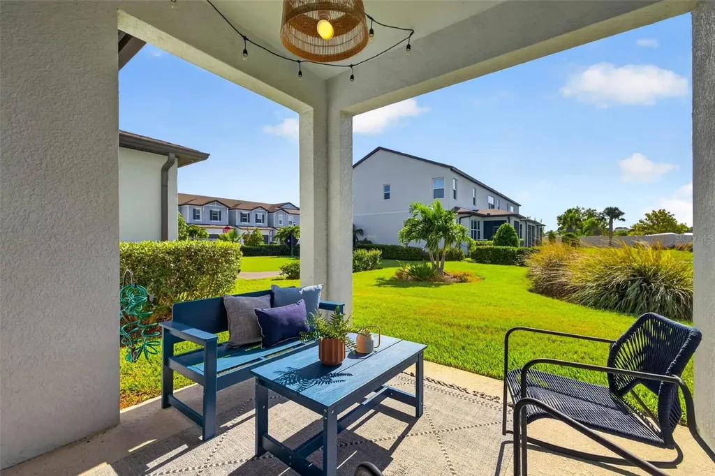 11301 Beach Walk Way NE St Petersburg FL 33716