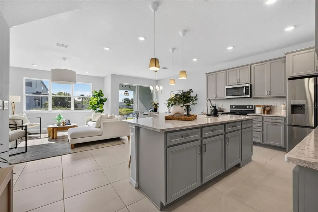 11301 Beach Walk Way NE St Petersburg FL 33716