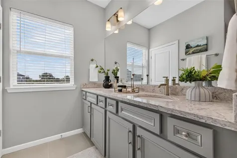 11301 Beach Walk Way NE St Petersburg FL 33716