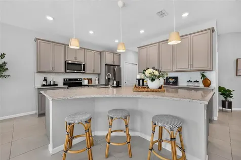 11301 Beach Walk Way NE St Petersburg FL 33716