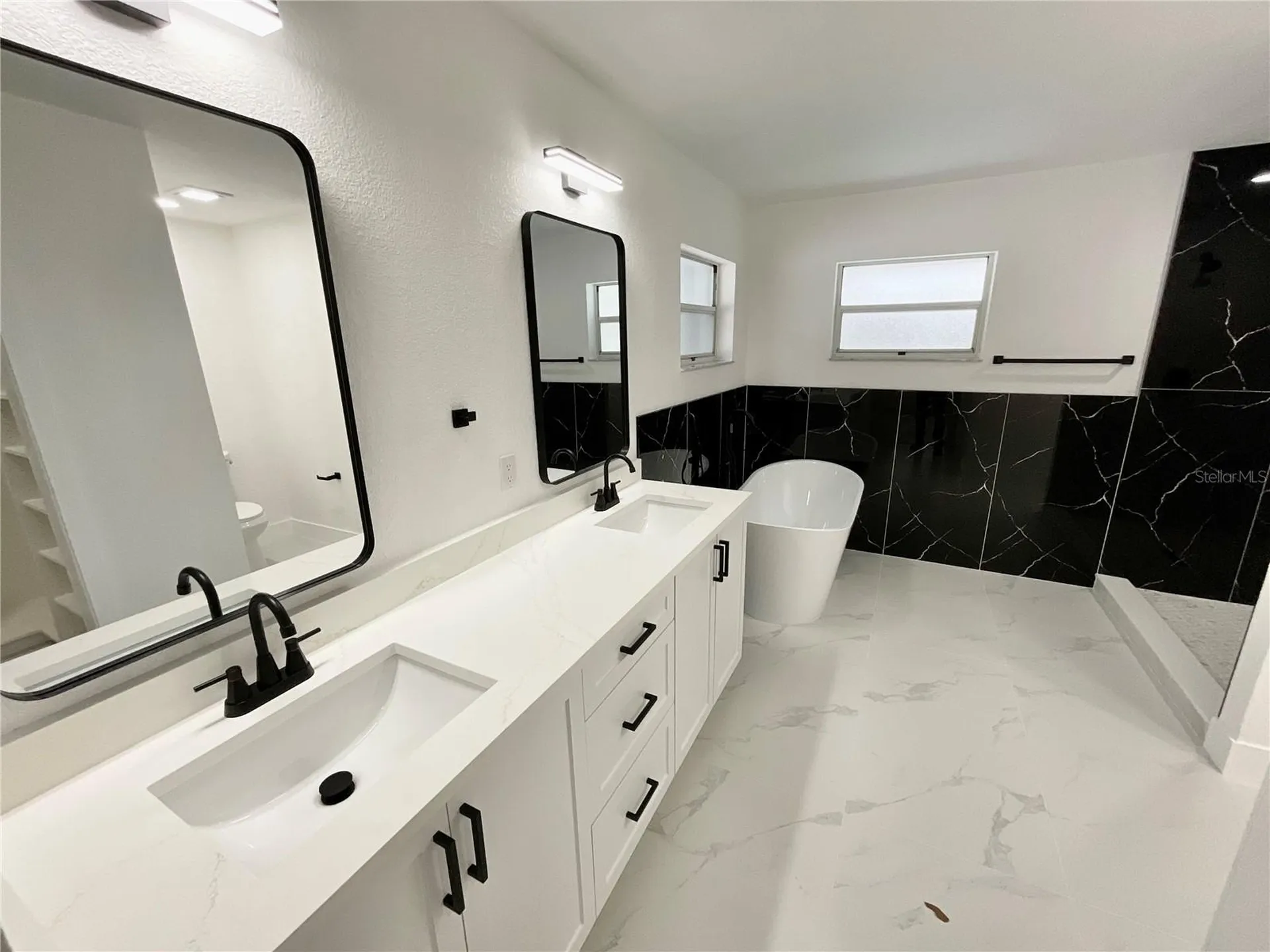 1307 Belcher Drive Tarpon Springs FL 34689