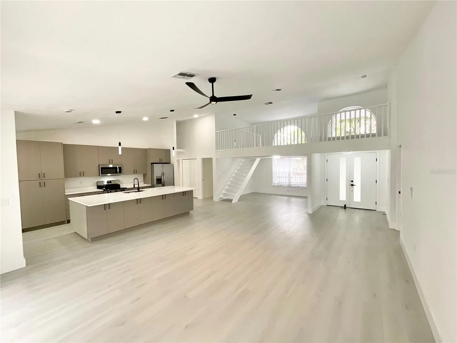 1307 Belcher Drive Tarpon Springs FL 34689