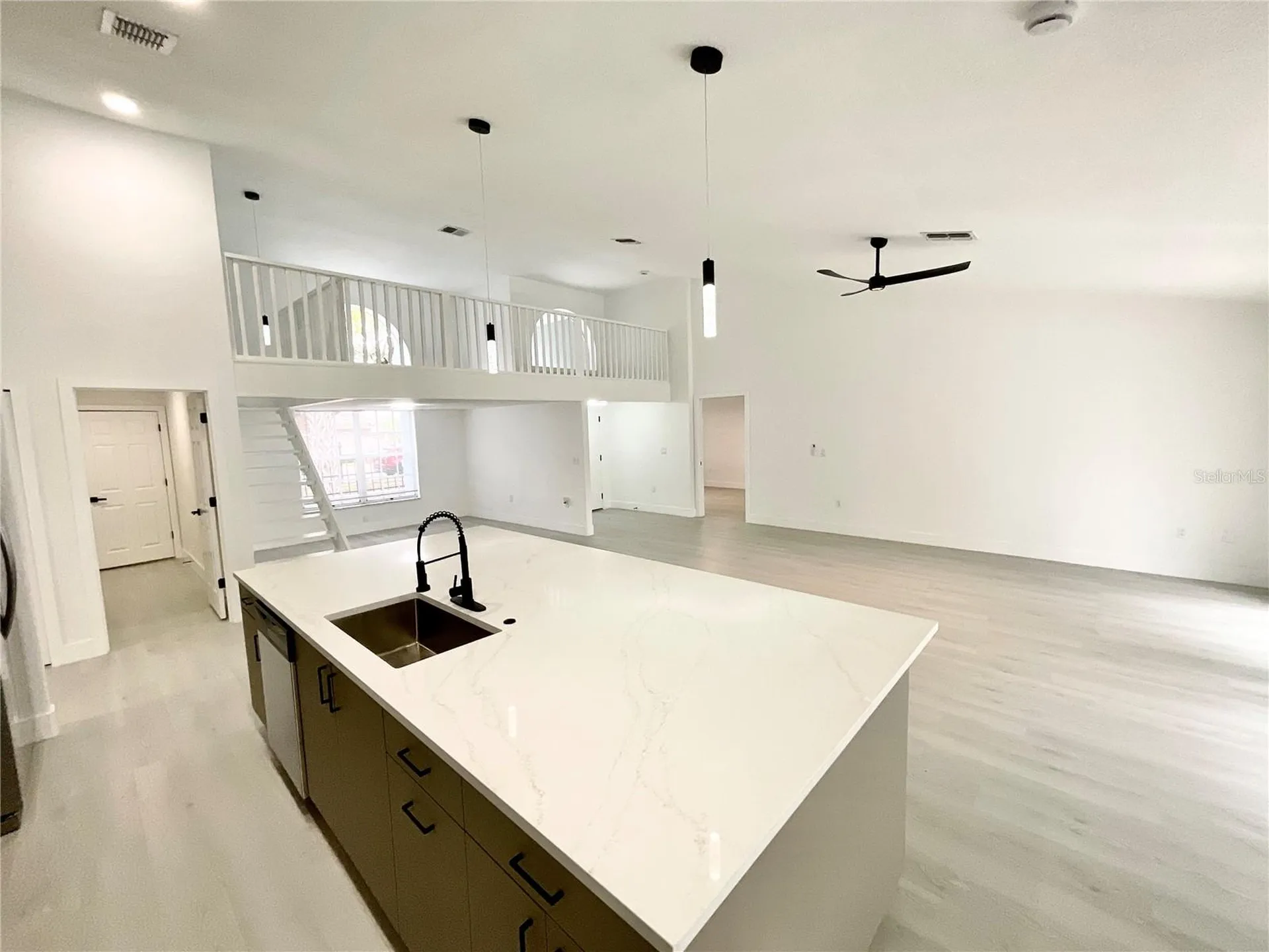 1307 Belcher Drive Tarpon Springs FL 34689