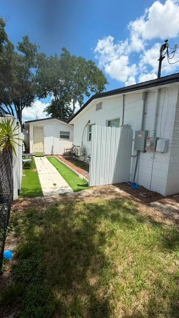 11105 N 22nd Street Tampa FL 33612