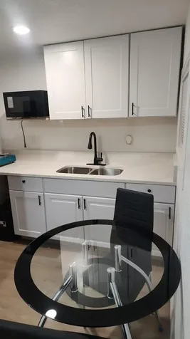 11105 N 22nd Street Tampa FL 33612
