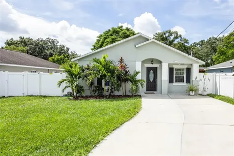 811 Hoffman Boulevard Tampa FL 33612