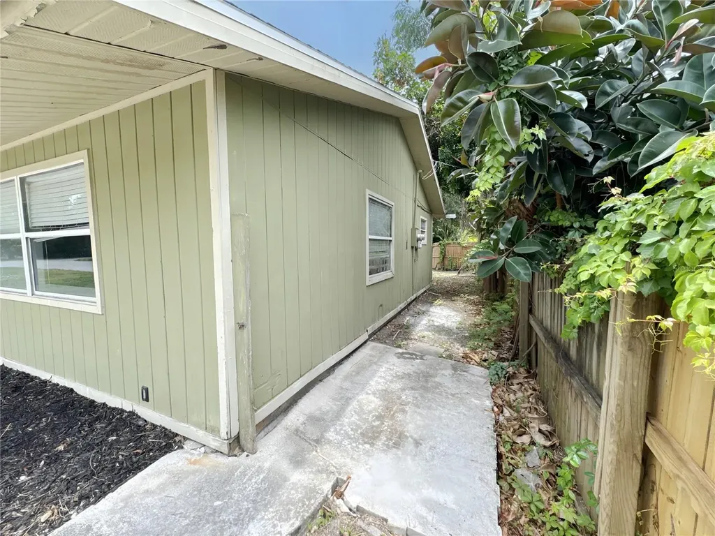 4710 Hoxie Lane Sarasota FL 34233