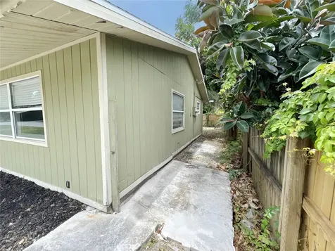 4710 Hoxie Lane Sarasota FL 34233
