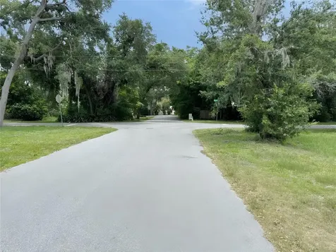 4710 Hoxie Lane Sarasota FL 34233