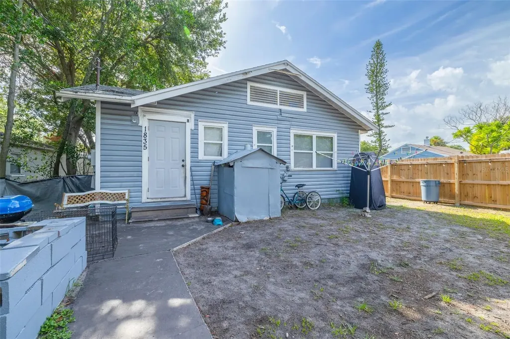 1835 47th Street S St Petersburg FL 33711