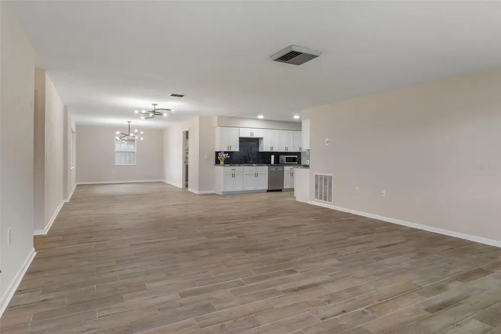 211 S Davis Street Beverly Hills FL 34465