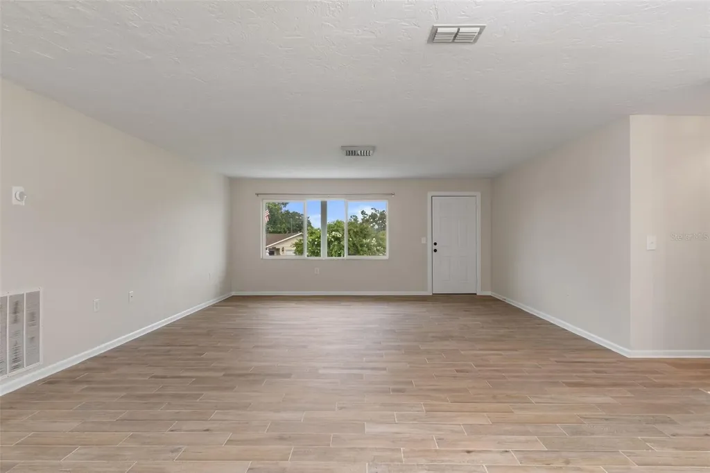 211 S Davis Street Beverly Hills FL 34465