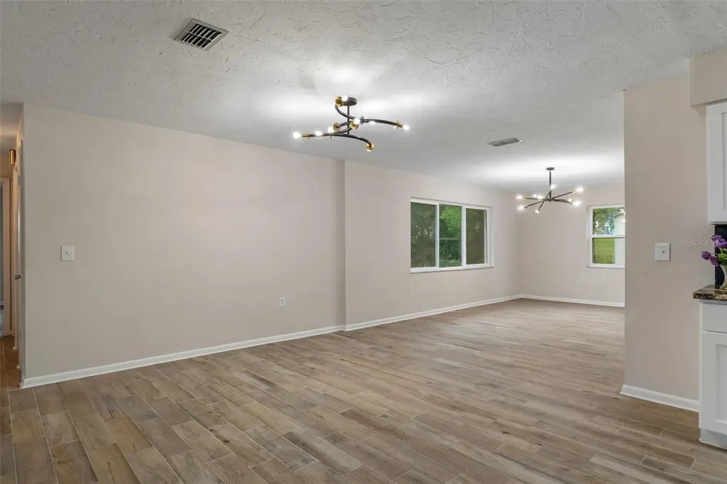 211 S Davis Street Beverly Hills FL 34465