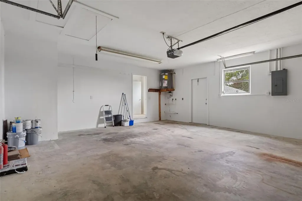 211 S Davis Street Beverly Hills FL 34465