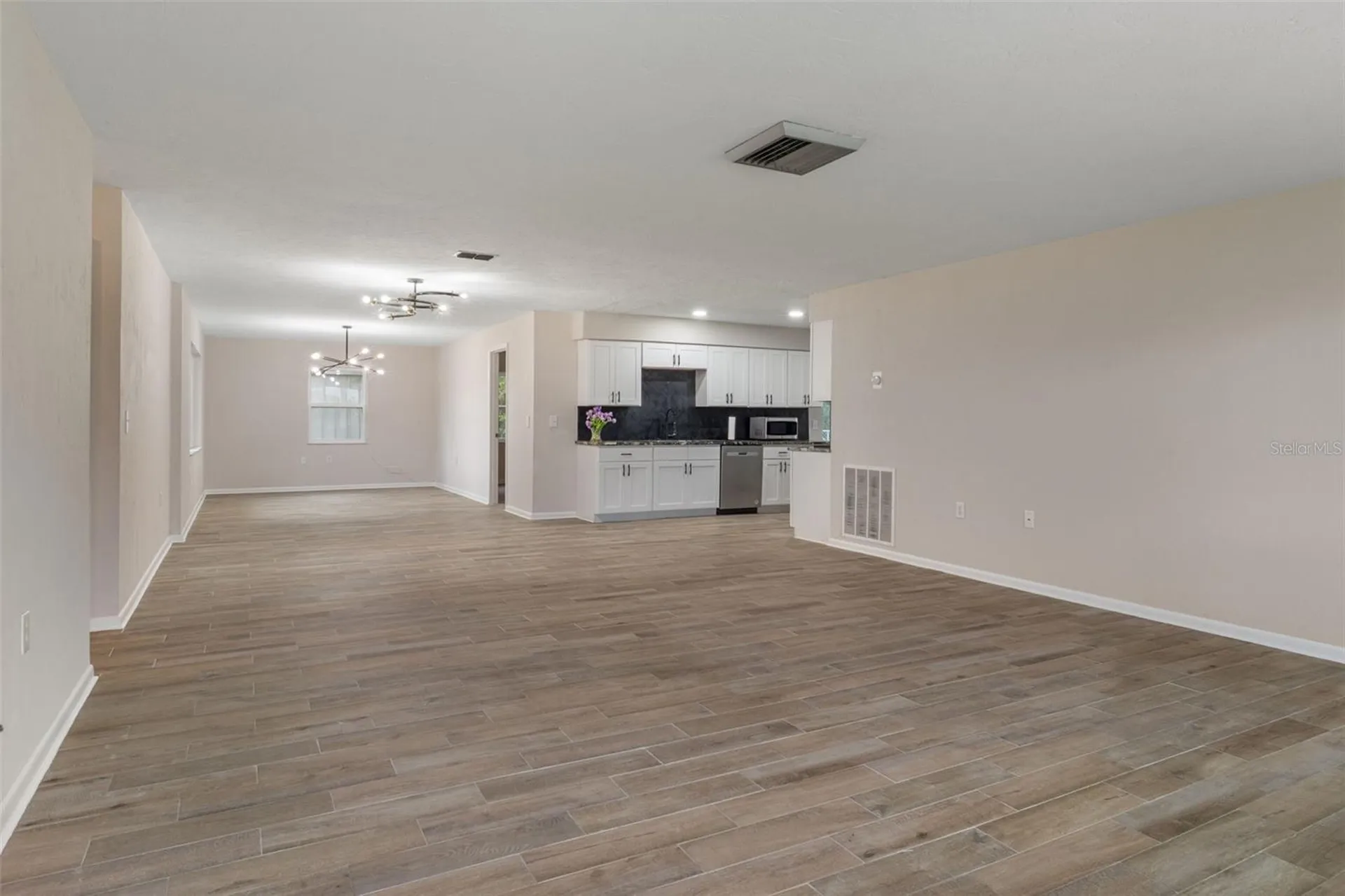 211 S Davis Street Beverly Hills FL 34465