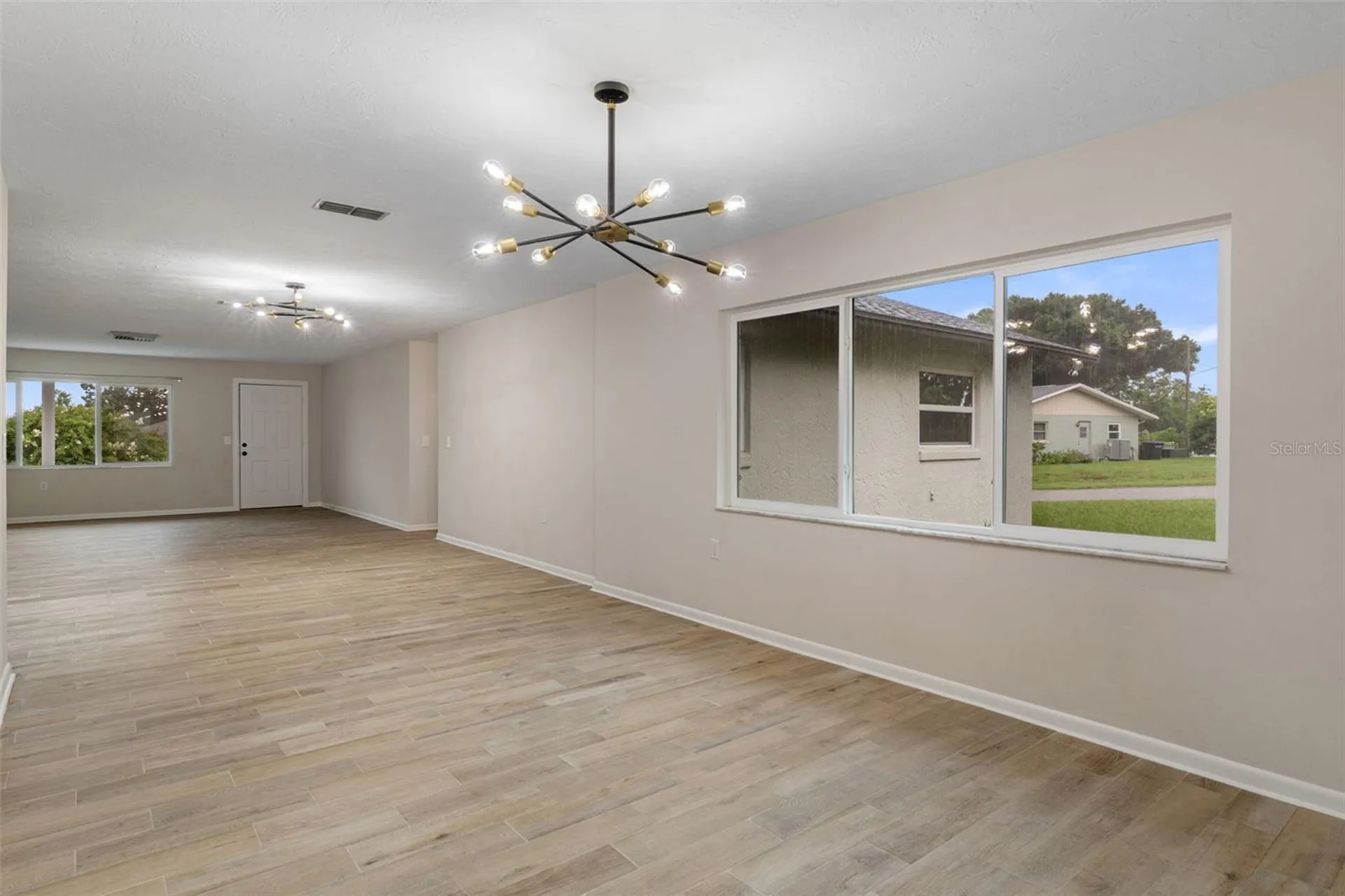 211 S Davis Street Beverly Hills FL 34465