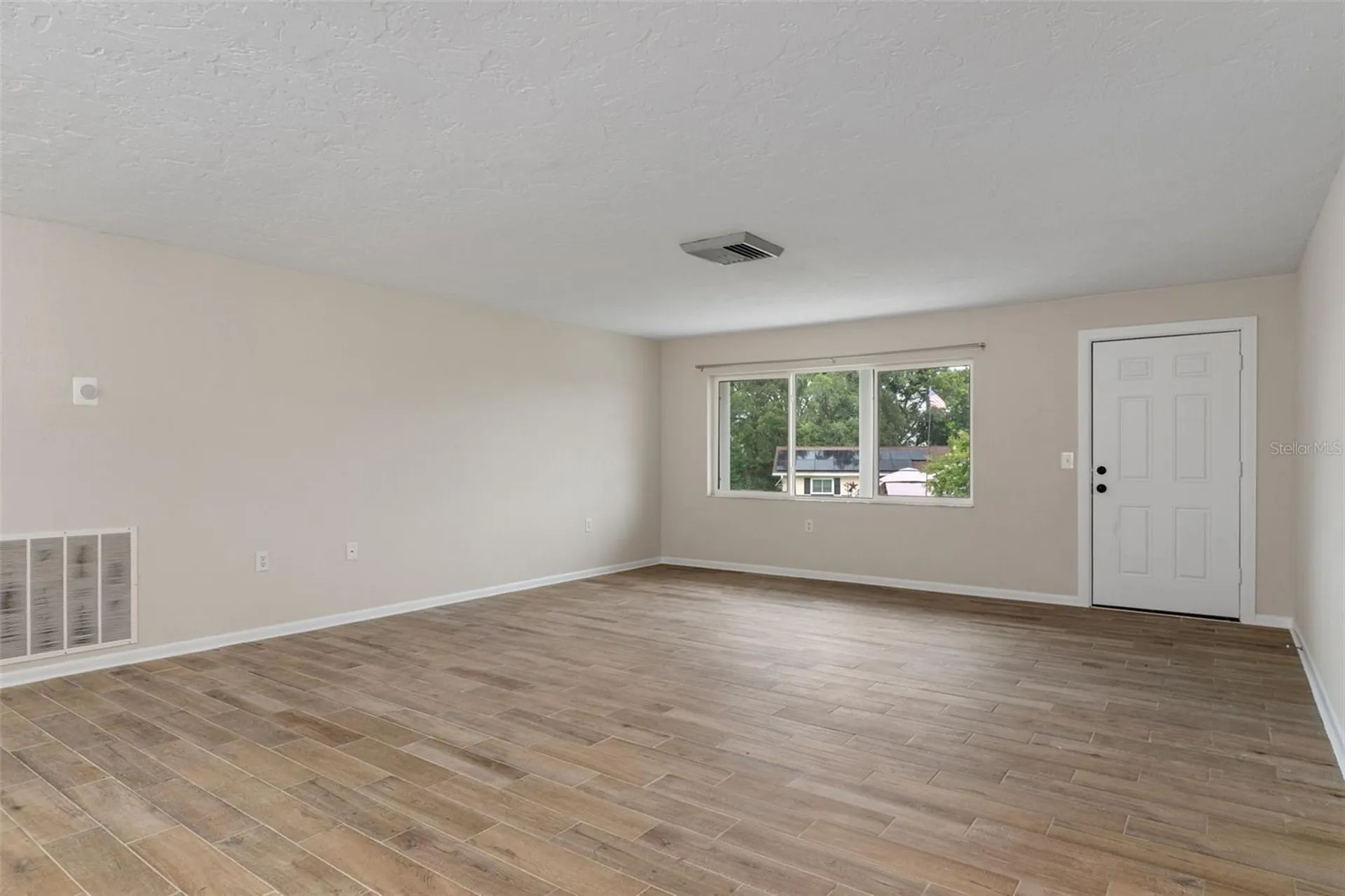 211 S Davis Street Beverly Hills FL 34465