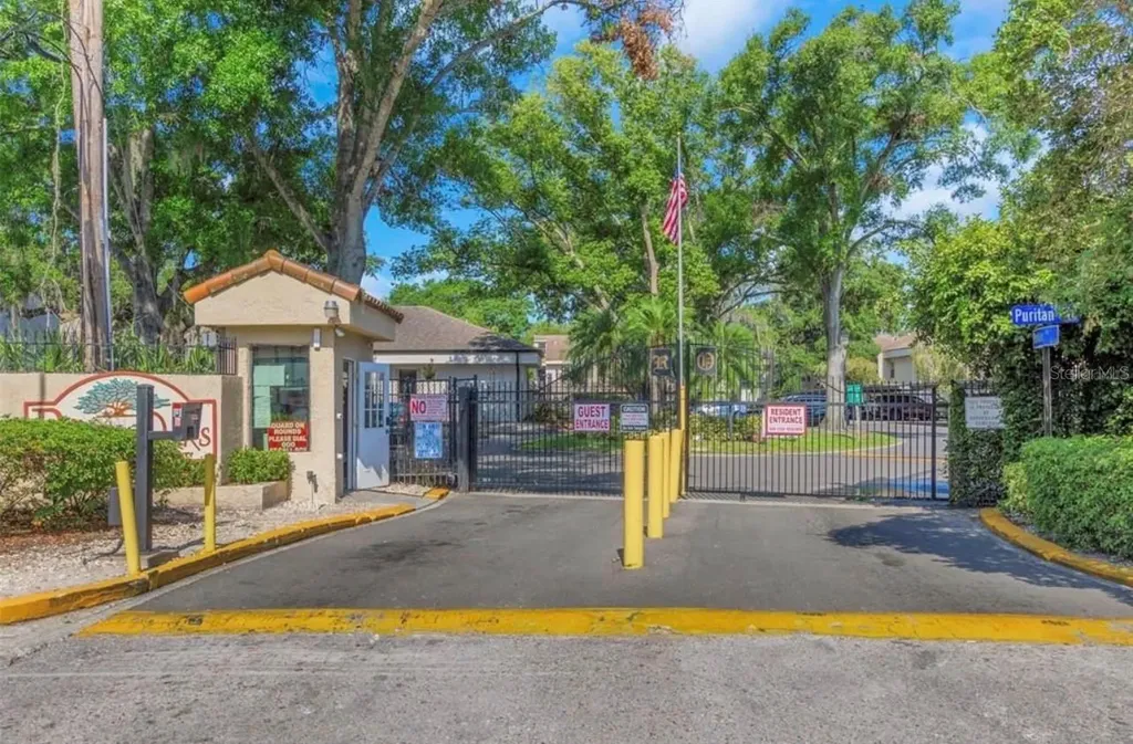 4965 Puritan Circle Tampa FL 33617