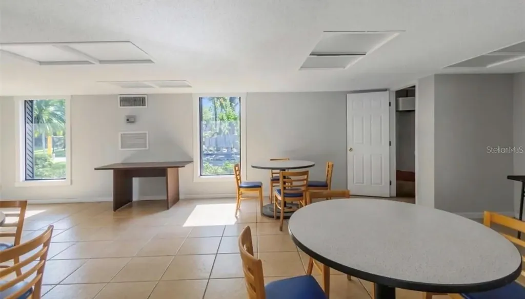 4965 Puritan Circle Tampa FL 33617