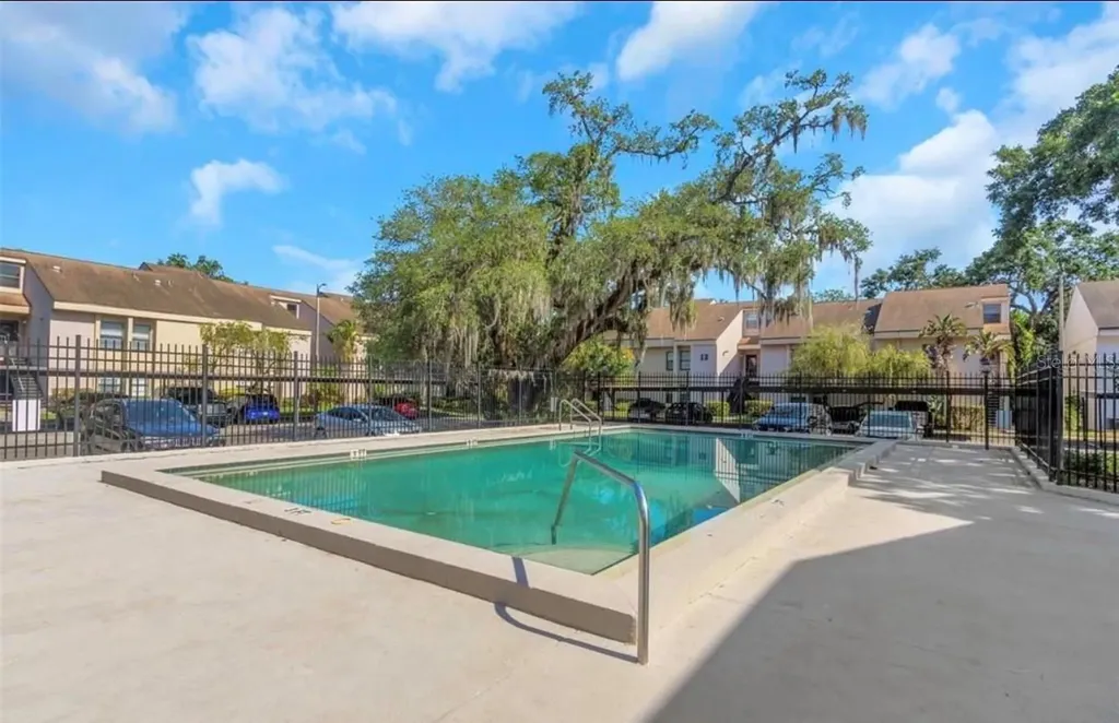 4965 Puritan Circle Tampa FL 33617