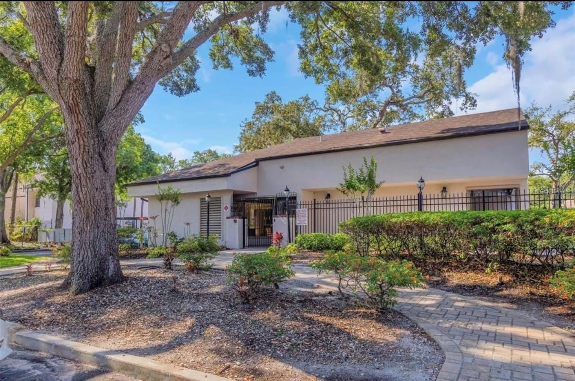 4965 Puritan Circle Tampa FL 33617