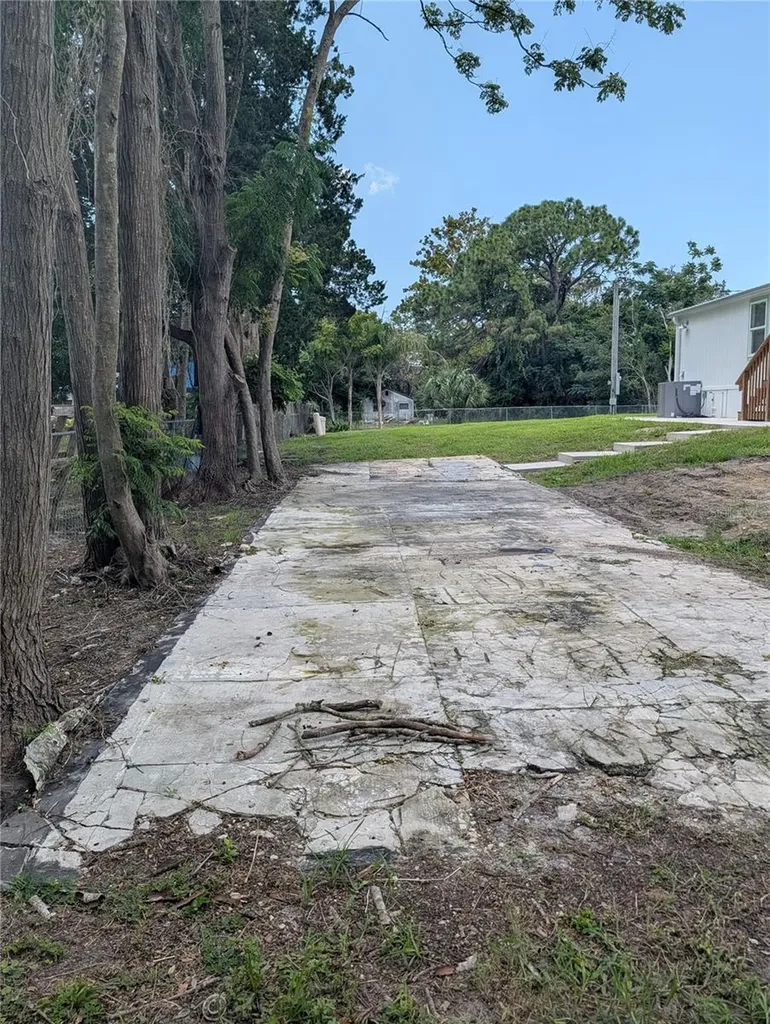 7904 Cadillac Avenue Hudson FL 34667