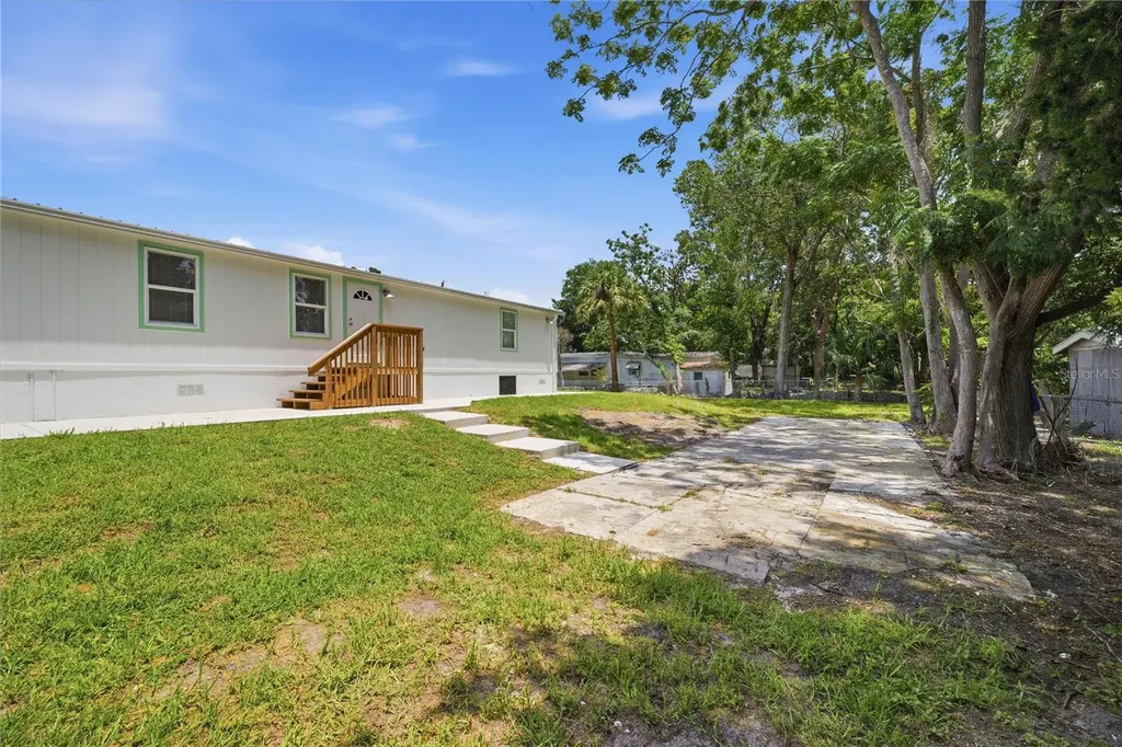 7904 Cadillac Avenue Hudson FL 34667