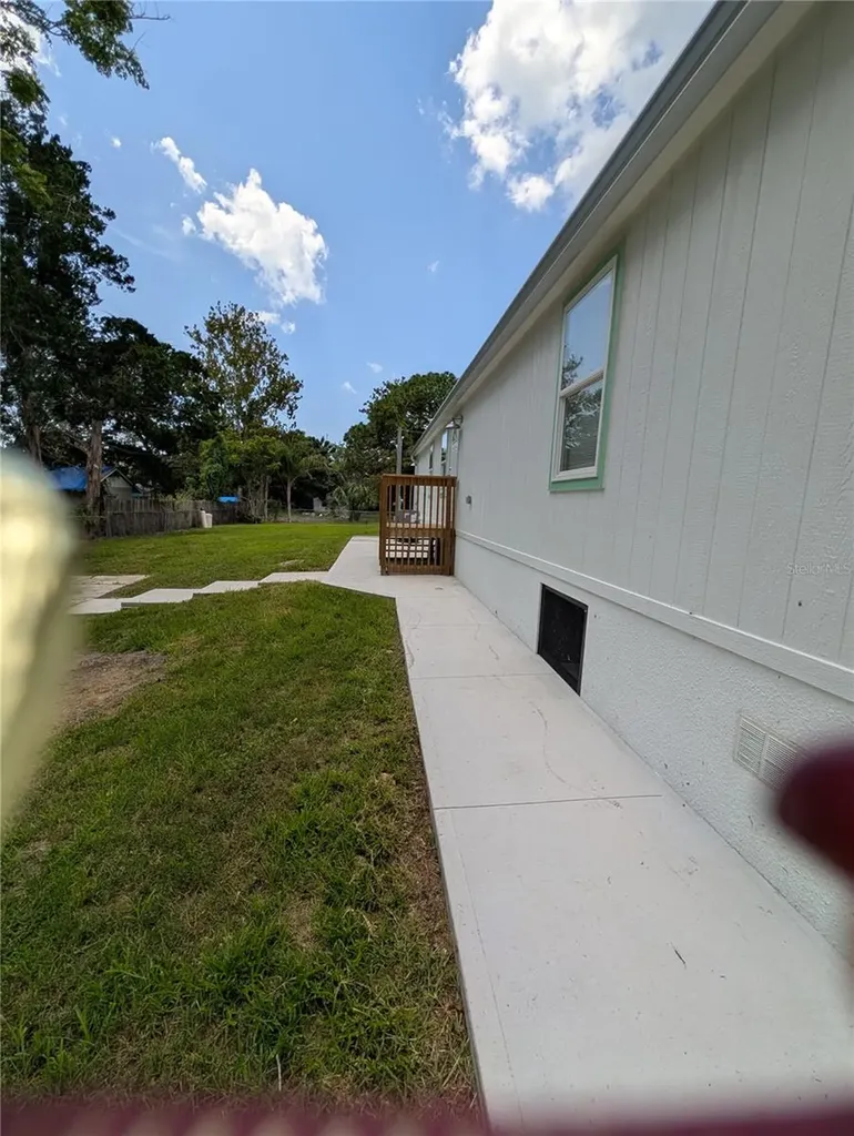 7904 Cadillac Avenue Hudson FL 34667