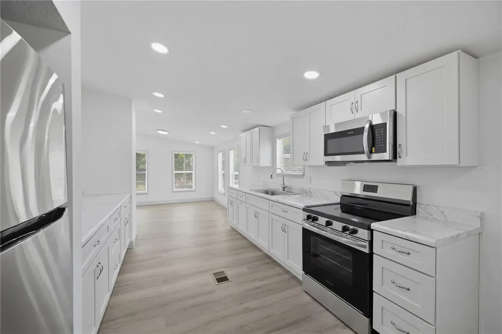 7904 Cadillac Avenue Hudson FL 34667