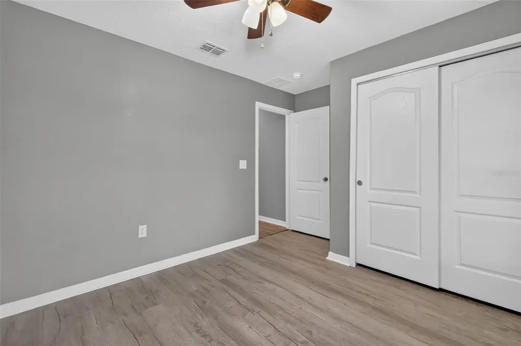 2465 Begonia Street Mascotte FL 34753