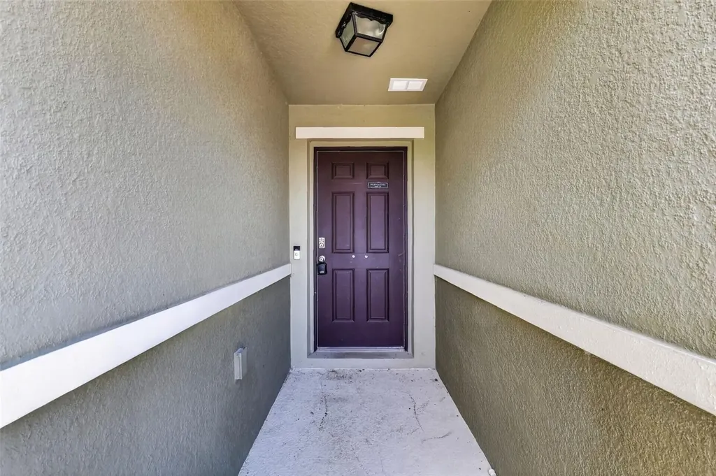 2465 Begonia Street Mascotte FL 34753